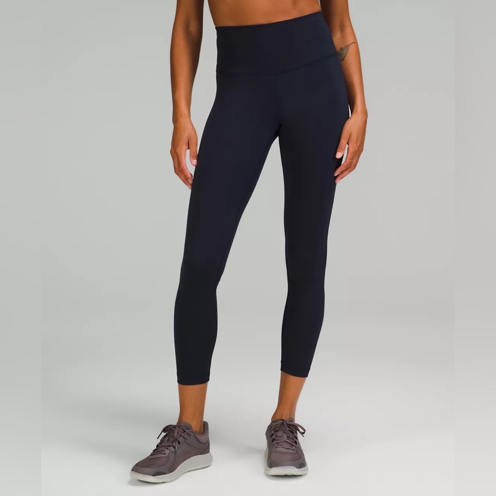 Lululemon Wunder Under 25” Crop True Navy